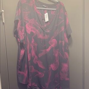 Plus size 5 Torrid NWT Women's Black and Pink Top